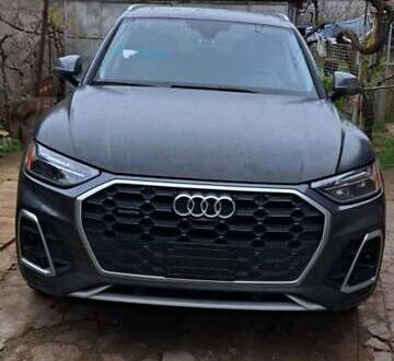 Серый Ауди Ку 5, объемом двигателя 1.98 л и пробегом 134 тыс. км за 30500 $, фото 1 на Automoto.ua