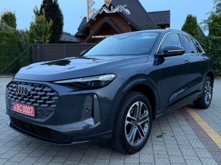 Серый Ауди Ку 5, объемом двигателя 2 л и пробегом 2 тыс. км за 52900 $, фото 1 на Automoto.ua