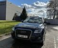 Синій Ауді Ку 5, об'ємом двигуна 2 л та пробігом 268 тис. км за 14800 $, фото 4 на Automoto.ua