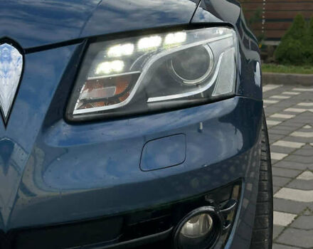 Синий Ауди Ку 5, объемом двигателя 1.98 л и пробегом 261 тыс. км за 12999 $, фото 2 на Automoto.ua