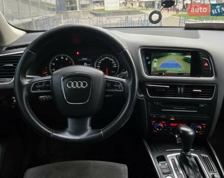 Синий Ауди Ку 5, объемом двигателя 2 л и пробегом 217 тыс. км за 11700 $, фото 20 на Automoto.ua