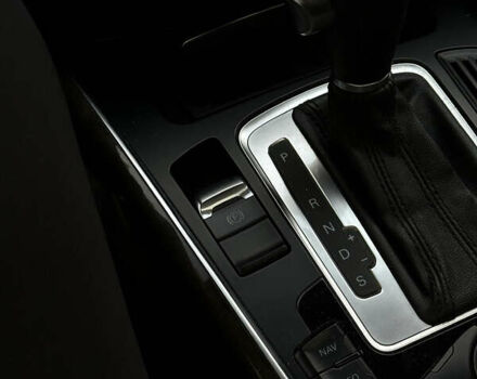 Синій Ауді Ку 5, об'ємом двигуна 1.98 л та пробігом 190 тис. км за 12500 $, фото 3 на Automoto.ua