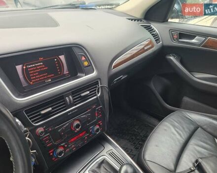 Синий Ауди Ку 5, объемом двигателя 2 л и пробегом 201 тыс. км за 18000 $, фото 9 на Automoto.ua