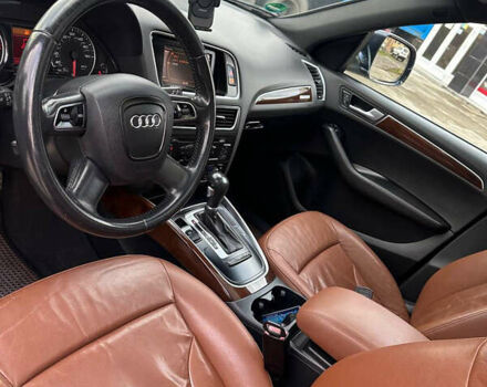 Синий Ауди Ку 5, объемом двигателя 1.98 л и пробегом 199 тыс. км за 12300 $, фото 8 на Automoto.ua