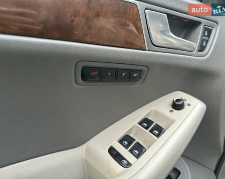 Синий Ауди Ку 5, объемом двигателя 2 л и пробегом 260 тыс. км за 8999 $, фото 20 на Automoto.ua