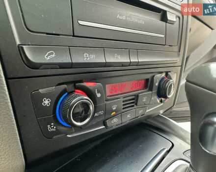 Синий Ауди Ку 5, объемом двигателя 2 л и пробегом 260 тыс. км за 8999 $, фото 26 на Automoto.ua