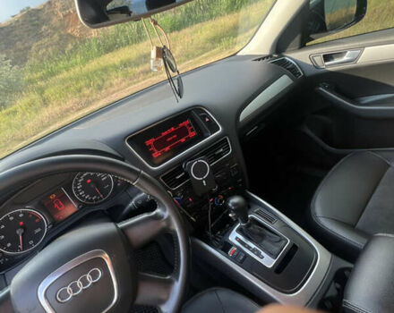 Синий Ауди Ку 5, объемом двигателя 1.98 л и пробегом 190 тыс. км за 10000 $, фото 4 на Automoto.ua