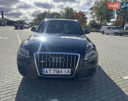 Синий Ауди Ку 5, объемом двигателя 2 л и пробегом 213 тыс. км за 12000 $, фото 2 на Automoto.ua