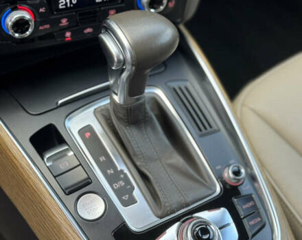 Синий Ауди Ку 5, объемом двигателя 2 л и пробегом 205 тыс. км за 13300 $, фото 63 на Automoto.ua