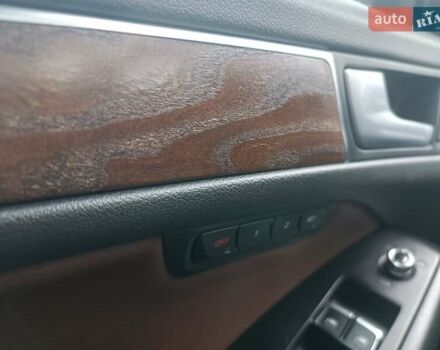 Синий Ауди Ку 5, объемом двигателя 1.98 л и пробегом 261 тыс. км за 12800 $, фото 18 на Automoto.ua