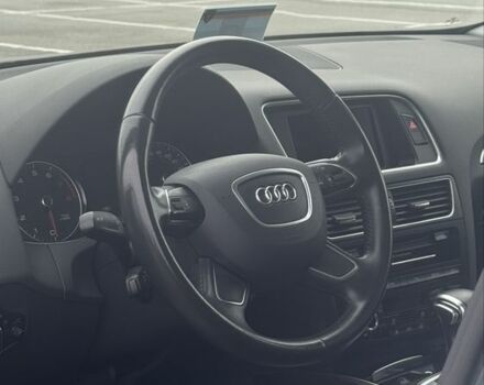 Синій Ауді Ку 5, об'ємом двигуна 3 л та пробігом 165 тис. км за 11000 $, фото 10 на Automoto.ua