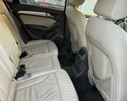 Синий Ауди Ку 5, объемом двигателя 2.02 л и пробегом 130 тыс. км за 13500 $, фото 7 на Automoto.ua