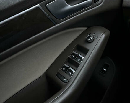 Синий Ауди Ку 5, объемом двигателя 1.98 л и пробегом 184 тыс. км за 13500 $, фото 7 на Automoto.ua