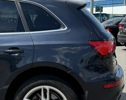 Синій Ауді Ку 5, об'ємом двигуна 3 л та пробігом 165 тис. км за 11000 $, фото 4 на Automoto.ua