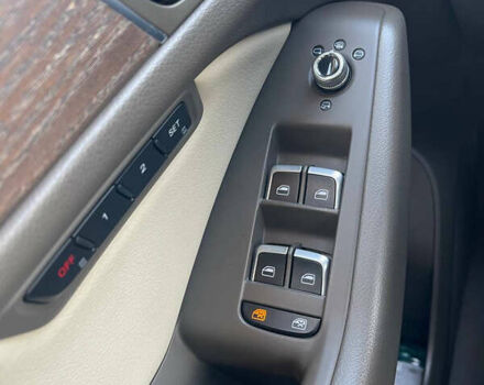 Ауди Ку 5 2013 в Ровно на Automoto.ua Синий Ауди Ку 5, объемом двигателя 2.97 л и пробегом 295 тыс. км за 20500 $, фото 28 на Automoto.ua