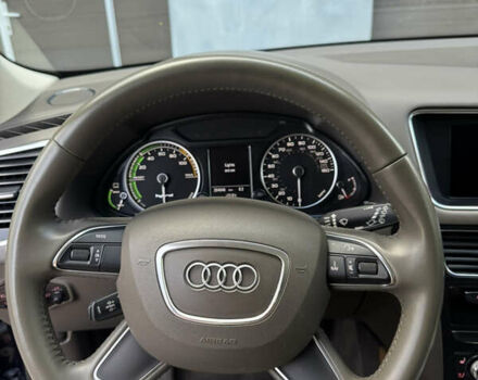 Синий Ауди Ку 5, объемом двигателя 2 л и пробегом 205 тыс. км за 13300 $, фото 59 на Automoto.ua