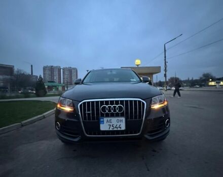 Синій Ауді Ку 5, об'ємом двигуна 2 л та пробігом 227 тис. км за 11500 $, фото 4 на Automoto.ua