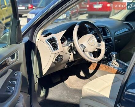 Синий Ауди Ку 5, объемом двигателя 2 л и пробегом 287 тыс. км за 12500 $, фото 4 на Automoto.ua