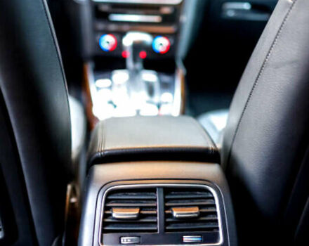 Синий Ауди Ку 5, объемом двигателя 1.98 л и пробегом 295 тыс. км за 13700 $, фото 20 на Automoto.ua