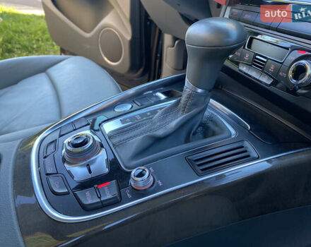 Синій Ауді Ку 5, об'ємом двигуна 2 л та пробігом 170 тис. км за 12900 $, фото 42 на Automoto.ua