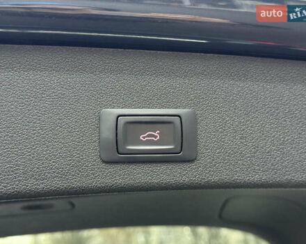 Синий Ауди Ку 5, объемом двигателя 1.98 л и пробегом 281 тыс. км за 12499 $, фото 61 на Automoto.ua