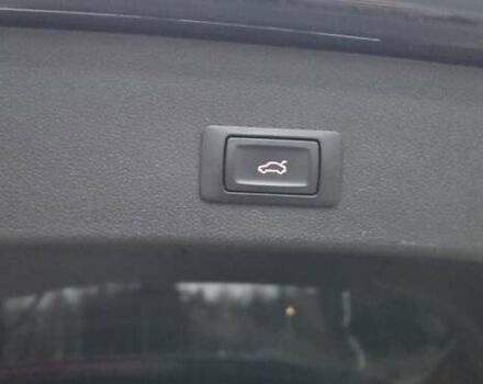 Синий Ауди Ку 5, объемом двигателя 1.98 л и пробегом 335 тыс. км за 15900 $, фото 39 на Automoto.ua