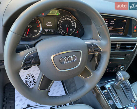 Синій Ауді Ку 5, об'ємом двигуна 2 л та пробігом 170 тис. км за 12900 $, фото 56 на Automoto.ua