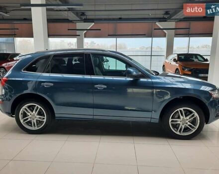 Синий Ауди Ку 5, объемом двигателя 3 л и пробегом 127 тыс. км за 15997 $, фото 1 на Automoto.ua