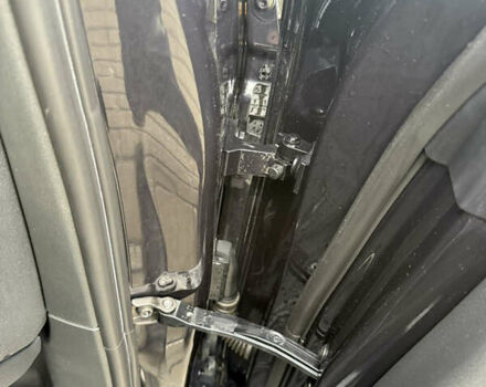 Синий Ауди Ку 5, объемом двигателя 1.98 л и пробегом 195 тыс. км за 13400 $, фото 37 на Automoto.ua