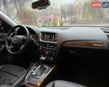 Синий Ауди Ку 5, объемом двигателя 1.98 л и пробегом 281 тыс. км за 12499 $, фото 13 на Automoto.ua