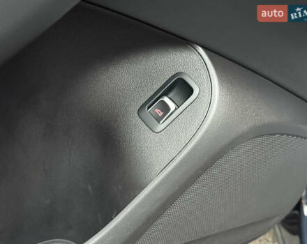 Синий Ауди Ку 5, объемом двигателя 1.98 л и пробегом 281 тыс. км за 12499 $, фото 39 на Automoto.ua