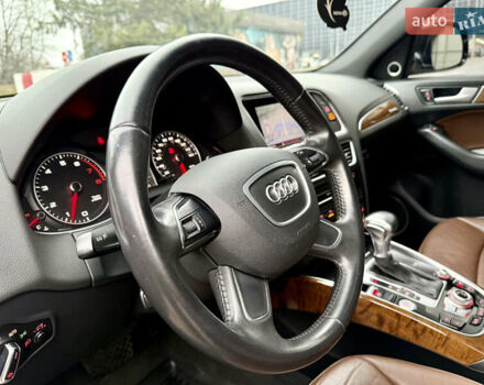 Синий Ауди Ку 5, объемом двигателя 2 л и пробегом 220 тыс. км за 15900 $, фото 58 на Automoto.ua