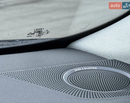 Синий Ауди Ку 5, объемом двигателя 2 л и пробегом 222 тыс. км за 14200 $, фото 58 на Automoto.ua