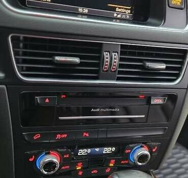 Синий Ауди Ку 5, объемом двигателя 1.98 л и пробегом 335 тыс. км за 15900 $, фото 28 на Automoto.ua