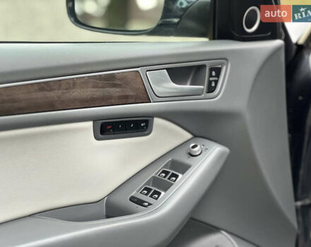 Синій Ауді Ку 5, об'ємом двигуна 2 л та пробігом 208 тис. км за 13700 $, фото 15 на Automoto.ua