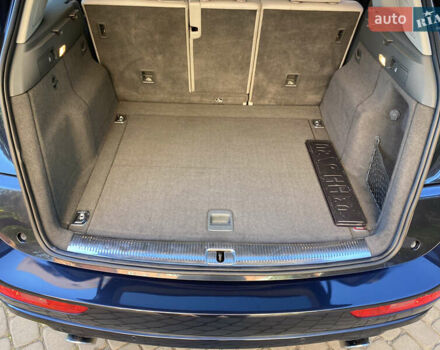 Синій Ауді Ку 5, об'ємом двигуна 2 л та пробігом 170 тис. км за 12900 $, фото 27 на Automoto.ua