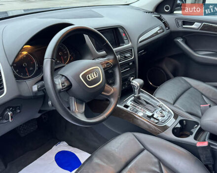 Синий Ауди Ку 5, объемом двигателя 2 л и пробегом 222 тыс. км за 14200 $, фото 26 на Automoto.ua