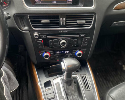 Синий Ауди Ку 5, объемом двигателя 2 л и пробегом 237 тыс. км за 15000 $, фото 15 на Automoto.ua