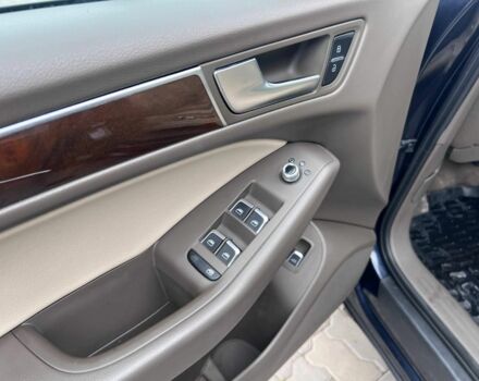 Синий Ауди Ку 5, объемом двигателя 2 л и пробегом 153 тыс. км за 345 $, фото 17 на Automoto.ua