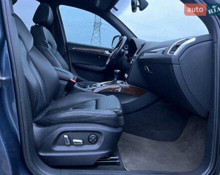 Синій Ауді Ку 5, об'ємом двигуна 1.98 л та пробігом 131 тис. км за 15400 $, фото 17 на Automoto.ua