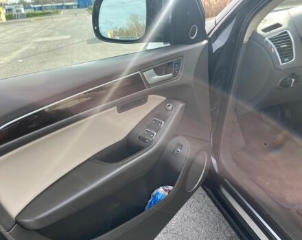 Синій Ауді Ку 5, об'ємом двигуна 2 л та пробігом 100 тис. км за 16500 $, фото 7 на Automoto.ua