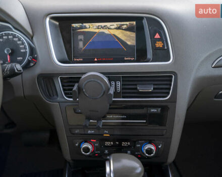 Синій Ауді Ку 5, об'ємом двигуна 1.98 л та пробігом 92 тис. км за 19000 $, фото 23 на Automoto.ua