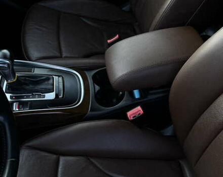 Синий Ауди Ку 5, объемом двигателя 1.98 л и пробегом 110 тыс. км за 18050 $, фото 3 на Automoto.ua