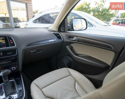 Синий Ауди Ку 5, объемом двигателя 1.98 л и пробегом 92 тыс. км за 17900 $, фото 20 на Automoto.ua