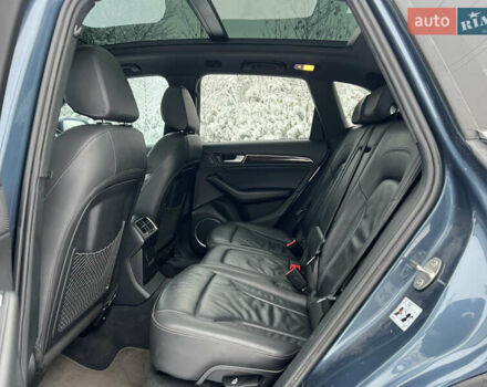 Синій Ауді Ку 5, об'ємом двигуна 1.98 л та пробігом 130 тис. км за 15500 $, фото 14 на Automoto.ua