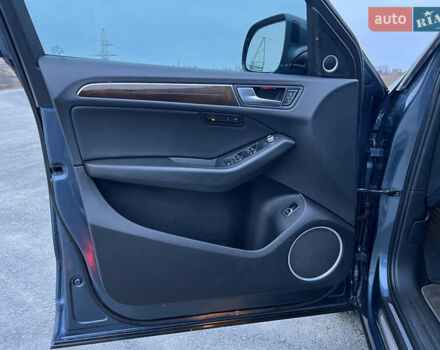 Синій Ауді Ку 5, об'ємом двигуна 1.98 л та пробігом 131 тис. км за 15400 $, фото 6 на Automoto.ua