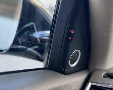 Синій Ауді Ку 5, об'ємом двигуна 3 л та пробігом 137 тис. км за 13000 $, фото 7 на Automoto.ua