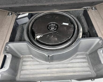 Синий Ауди Ку 5, объемом двигателя 2 л и пробегом 153 тыс. км за 345 $, фото 14 на Automoto.ua