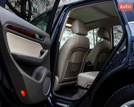 Синій Ауді Ку 5, об'ємом двигуна 1.98 л та пробігом 96 тис. км за 16800 $, фото 31 на Automoto.ua