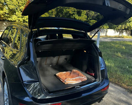 Синий Ауди Ку 5, объемом двигателя 1.98 л и пробегом 111 тыс. км за 19300 $, фото 4 на Automoto.ua